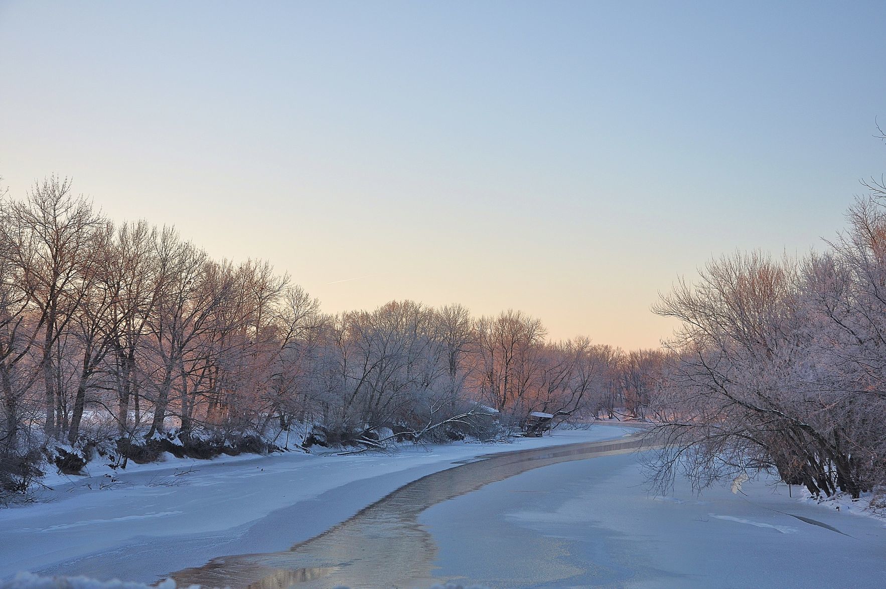 Hoarfront river